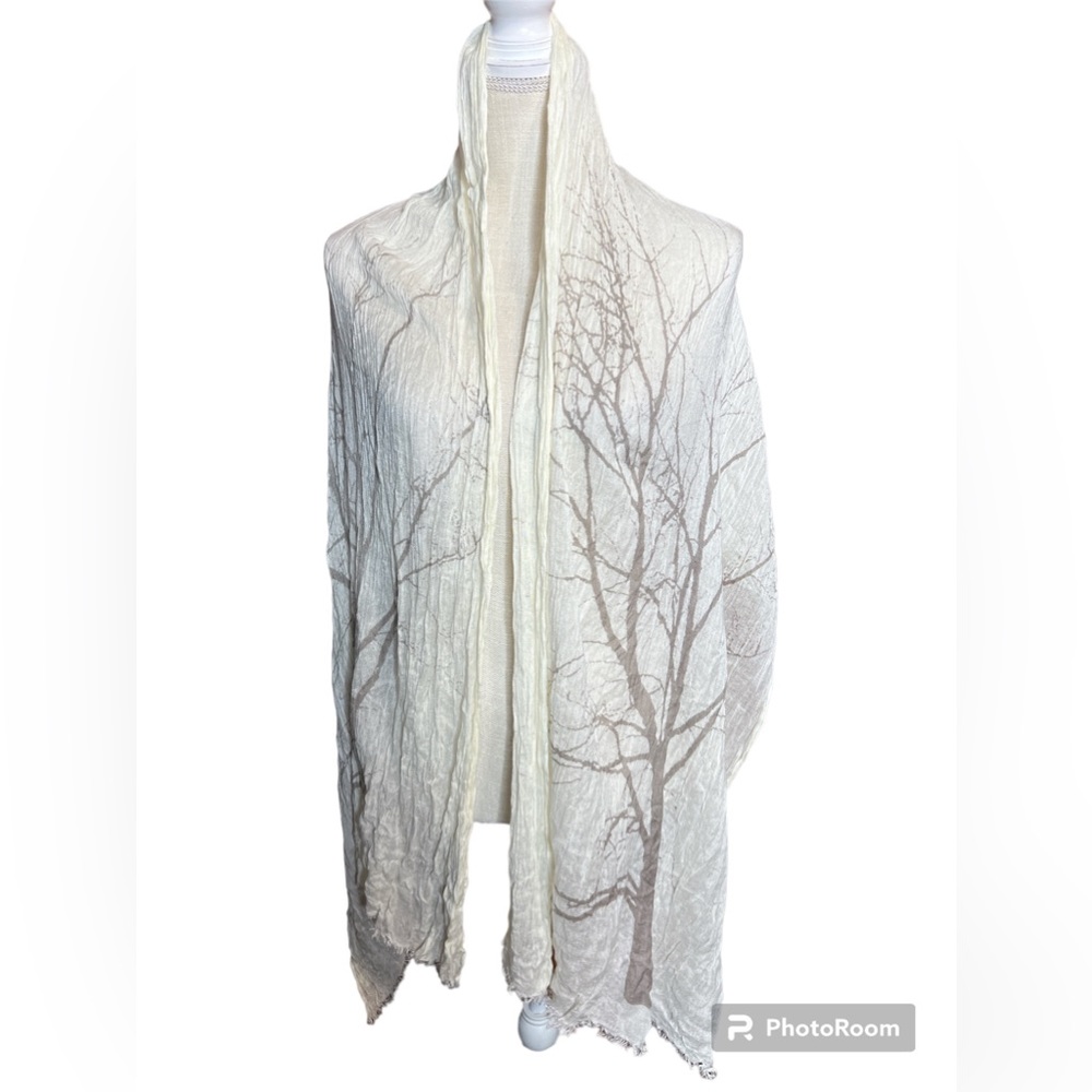 2 Chic Tree Print Design Scarf - Picture 2 of 6
